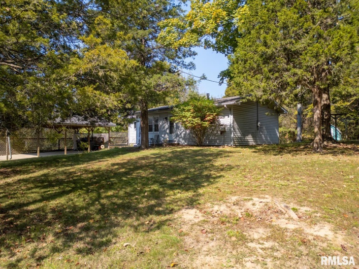 25 Lees Drive, Creal Springs, Illinois 62922, 2 Bedrooms Bedrooms, 0 ,1 BathroomBathrooms,Residential,For Sale,Lees,0,RMAEB454933