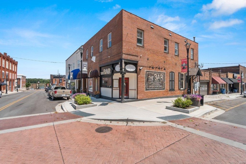 117 Themis Street, Cape Girardeau, Missouri 63701, ,Commercial Sale,For Sale,Themis,MAR22047680