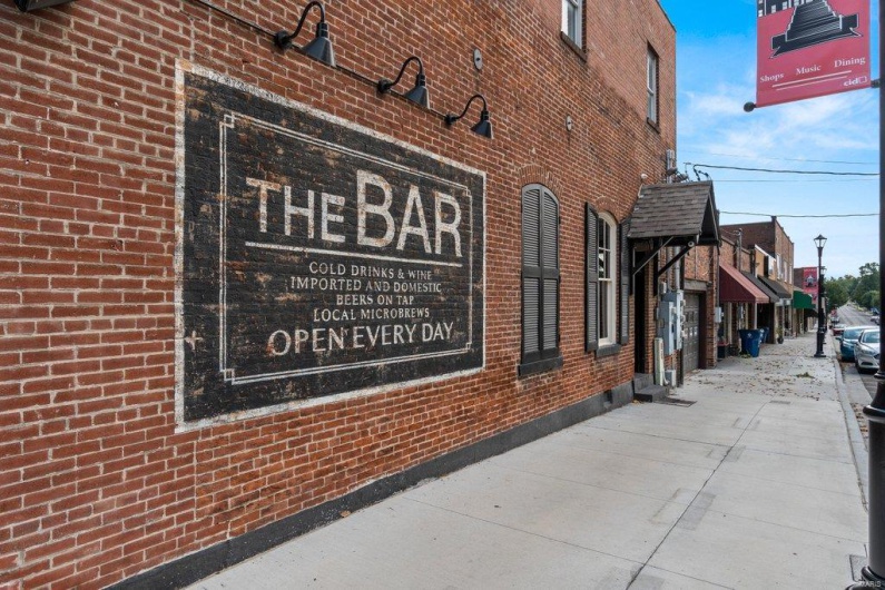 117 Themis Street, Cape Girardeau, Missouri 63701, ,Commercial Sale,For Sale,Themis,MAR22047680