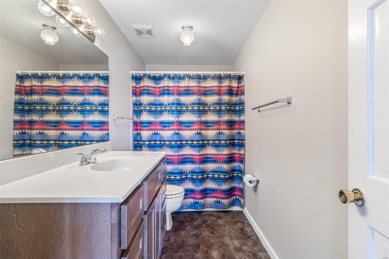 4645 Quail Run Rd., Farmington, Missouri 63640, 3 Bedrooms Bedrooms, 9 Rooms Rooms,3 BathroomsBathrooms,Residential,For Sale,Quail Run Rd.,MAR25006649