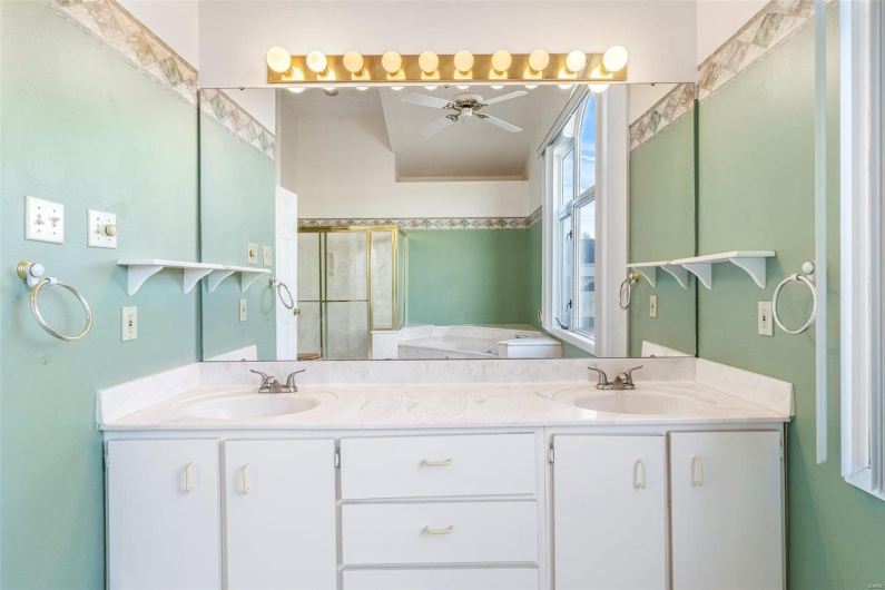 4645 Quail Run Rd., Farmington, Missouri 63640, 3 Bedrooms Bedrooms, 9 Rooms Rooms,3 BathroomsBathrooms,Residential,For Sale,Quail Run Rd.,MAR25006649