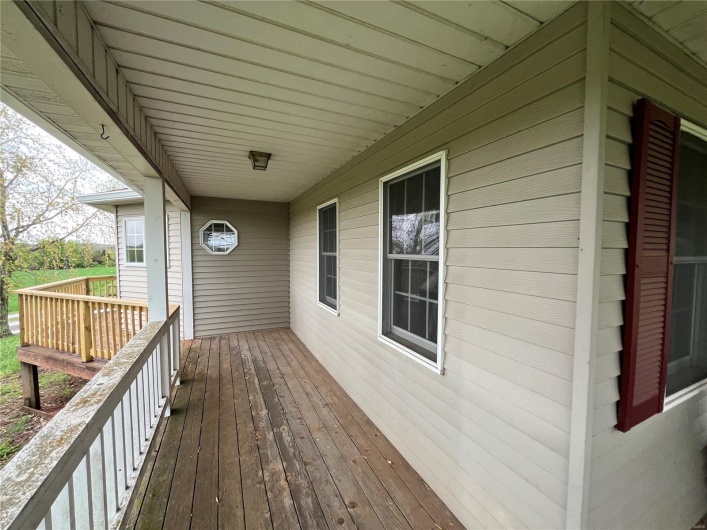 1443 Madison 212, Fredericktown, Missouri 63645, 4 Bedrooms Bedrooms, 12 Rooms Rooms,3 BathroomsBathrooms,Residential,For Sale,Madison 212,MAR25006788