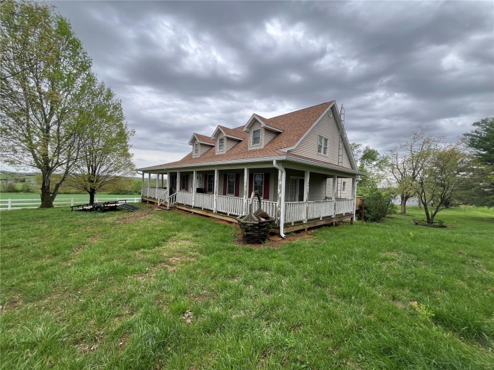 1443 Madison 212, Fredericktown, Missouri 63645, 4 Bedrooms Bedrooms, 12 Rooms Rooms,3 BathroomsBathrooms,Residential,For Sale,Madison 212,MAR25006788