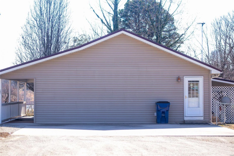 View of side of home