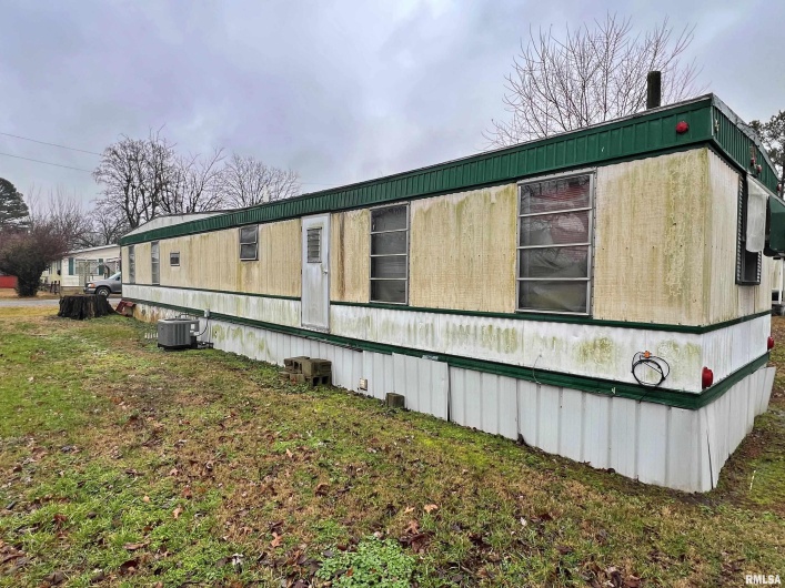 1313 GIRARD Street, Metropolis, Illinois 62960, 0 , 0 ,0,Land,For Sale,GIRARD,0,RMAEB456741