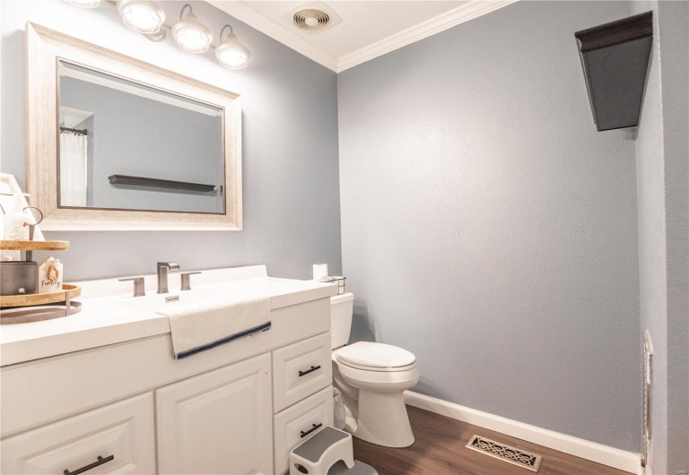 407 Palo Verde Drive, Malden, Missouri 63863, 3 Bedrooms Bedrooms, 8 Rooms Rooms,2 BathroomsBathrooms,Residential,For Sale,Palo Verde,MAR25007740