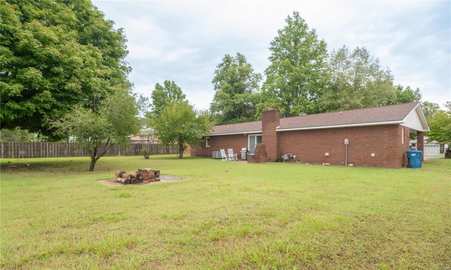 407 Palo Verde Drive, Malden, Missouri 63863, 3 Bedrooms Bedrooms, 8 Rooms Rooms,2 BathroomsBathrooms,Residential,For Sale,Palo Verde,MAR25007740