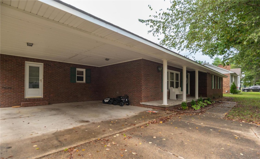 407 Palo Verde Drive, Malden, Missouri 63863, 3 Bedrooms Bedrooms, 8 Rooms Rooms,2 BathroomsBathrooms,Residential,For Sale,Palo Verde,MAR25007740