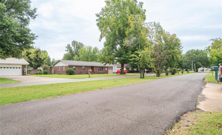 407 Palo Verde Drive, Malden, Missouri 63863, 3 Bedrooms Bedrooms, 8 Rooms Rooms,2 BathroomsBathrooms,Residential,For Sale,Palo Verde,MAR25007740