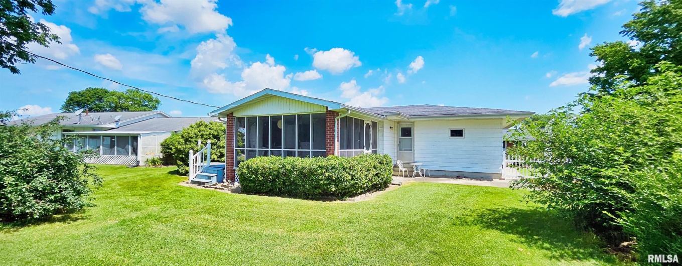 103 DAVID Drive, McClure, Illinois 62957, 2 Bedrooms Bedrooms, 0 ,2 BathroomsBathrooms,Residential,For Sale,DAVID,0,RMAEB456518