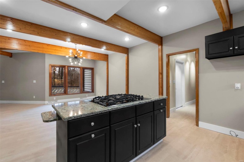 2703 Cobblestone Court, Cape Girardeau, Missouri 63701, 5 Bedrooms Bedrooms, 11 Rooms Rooms,5 BathroomsBathrooms,Residential,For Sale,Cobblestone,MAR25007210