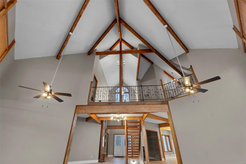 2703 Cobblestone Court, Cape Girardeau, Missouri 63701, 5 Bedrooms Bedrooms, 11 Rooms Rooms,5 BathroomsBathrooms,Residential,For Sale,Cobblestone,MAR25007210