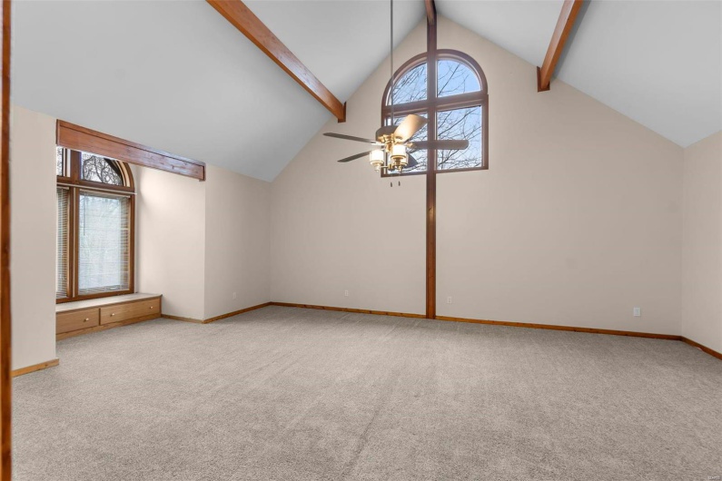 2703 Cobblestone Court, Cape Girardeau, Missouri 63701, 5 Bedrooms Bedrooms, 11 Rooms Rooms,5 BathroomsBathrooms,Residential,For Sale,Cobblestone,MAR25007210