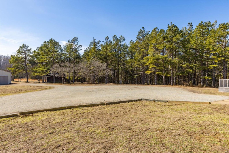 107 Wild Horse Road, Farmington, Missouri 63640, 6 Bedrooms Bedrooms, 23 Rooms Rooms,5 BathroomsBathrooms,Residential,For Sale,Wild Horse,MAR25006718