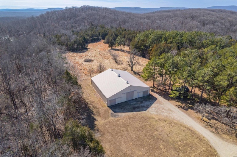 107 Wild Horse Road, Farmington, Missouri 63640, 6 Bedrooms Bedrooms, 23 Rooms Rooms,5 BathroomsBathrooms,Residential,For Sale,Wild Horse,MAR25006718