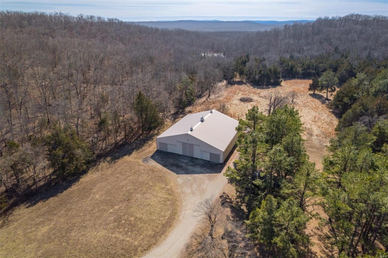 107 Wild Horse Road, Farmington, Missouri 63640, 6 Bedrooms Bedrooms, 23 Rooms Rooms,5 BathroomsBathrooms,Residential,For Sale,Wild Horse,MAR25006718