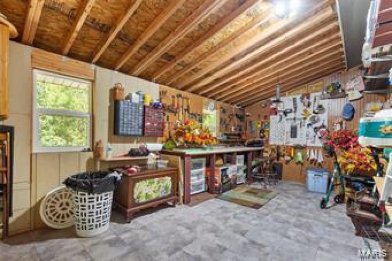 513 Rue Montalivet, Bonne Terre, Missouri 63628, 3 Bedrooms Bedrooms, 9 Rooms Rooms,3 BathroomsBathrooms,Residential,For Sale,Rue Montalivet,MAR25007449