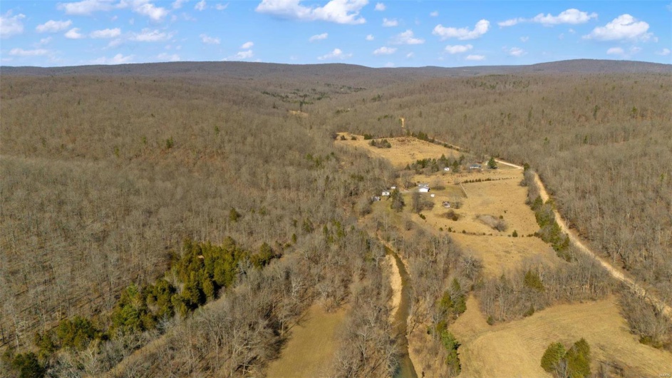 Drone / aerial view featuring a mountain view