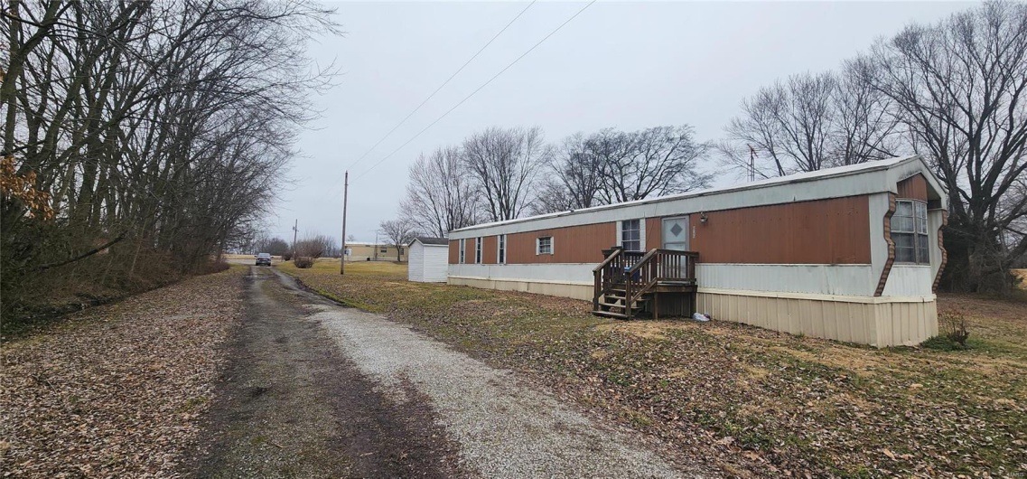 5208 Walsh Road, Walsh, Illinois 62297, ,Residential Income,For Sale,Walsh,MAR25008096
