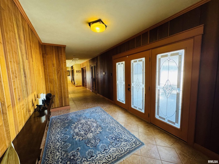 800 GREEN Street, Anna, Illinois 62906-0000, 3 Bedrooms Bedrooms, 0 ,4 BathroomsBathrooms,Residential,For Sale,GREEN,0,RMAEB456751