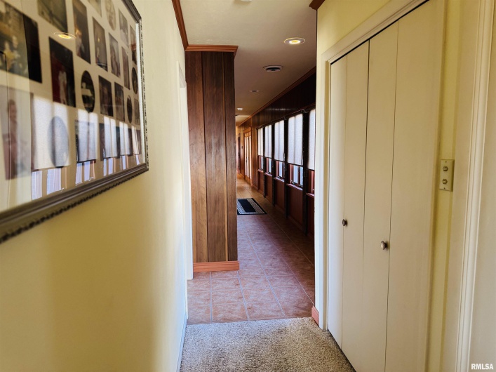 800 GREEN Street, Anna, Illinois 62906-0000, 3 Bedrooms Bedrooms, 0 ,4 BathroomsBathrooms,Residential,For Sale,GREEN,0,RMAEB456751
