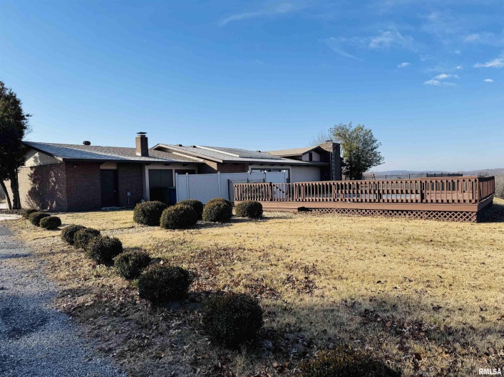 800 GREEN Street, Anna, Illinois 62906-0000, 3 Bedrooms Bedrooms, 0 ,4 BathroomsBathrooms,Residential,For Sale,GREEN,0,RMAEB456751
