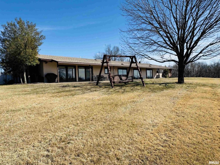 800 GREEN Street, Anna, Illinois 62906-0000, 3 Bedrooms Bedrooms, 0 ,4 BathroomsBathrooms,Residential,For Sale,GREEN,0,RMAEB456751