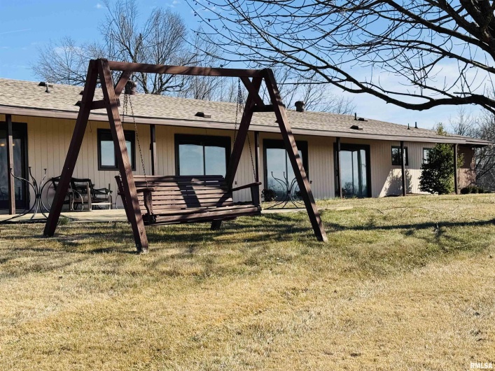 800 GREEN Street, Anna, Illinois 62906-0000, 3 Bedrooms Bedrooms, 0 ,4 BathroomsBathrooms,Residential,For Sale,GREEN,0,RMAEB456751
