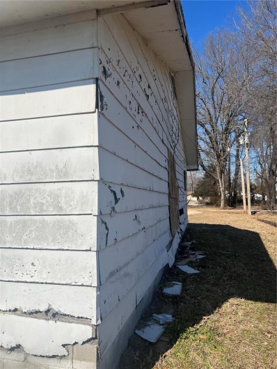 420 NICKEY Street, Poplar Bluff, Missouri 63901, ,Residential,For Sale,NICKEY,MAR25007263