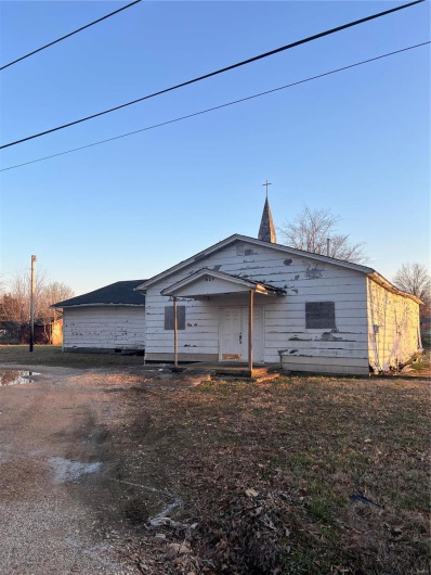 420 NICKEY Street, Poplar Bluff, Missouri 63901, ,Residential,For Sale,NICKEY,MAR25007263