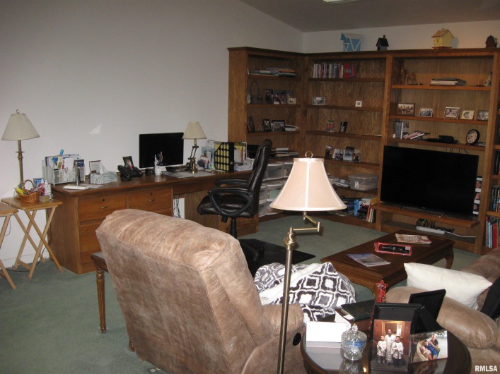 22483 RAILROAD Street, Olive Branch, Illinois 62969, 2 Bedrooms Bedrooms, 0 ,2 BathroomsBathrooms,Residential,For Sale,RAILROAD,0,RMAEB456762