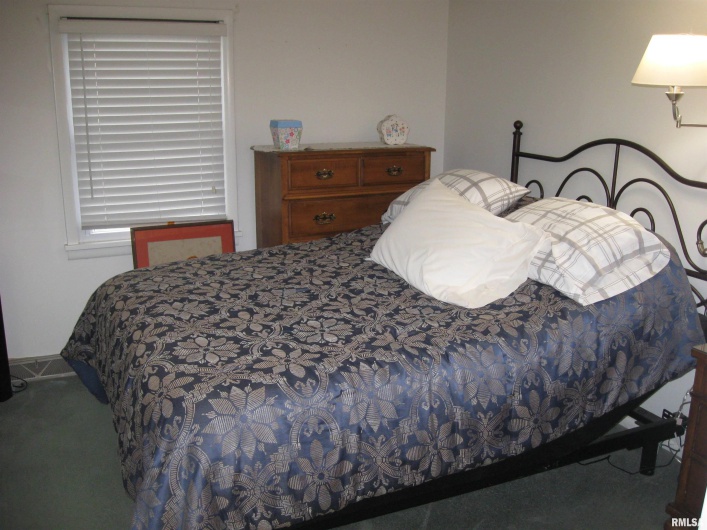 22483 RAILROAD Street, Olive Branch, Illinois 62969, 2 Bedrooms Bedrooms, 0 ,2 BathroomsBathrooms,Residential,For Sale,RAILROAD,0,RMAEB456762