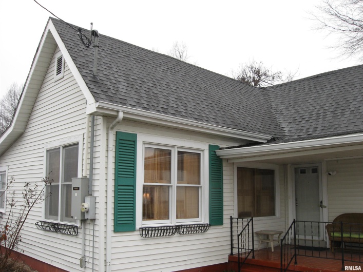 22483 RAILROAD Street, Olive Branch, Illinois 62969, 2 Bedrooms Bedrooms, 0 ,2 BathroomsBathrooms,Residential,For Sale,RAILROAD,0,RMAEB456762