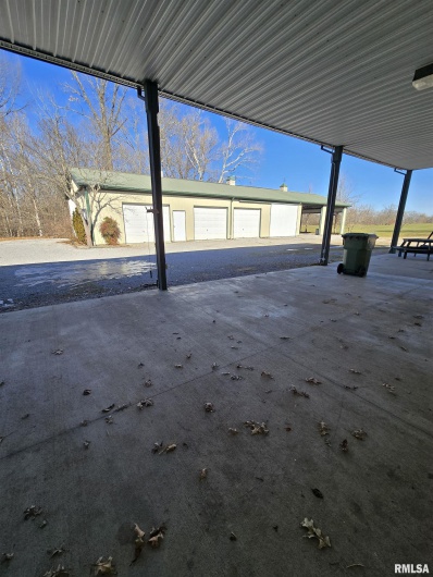 361 Cherokee Ridge Lane, Carbondale, Illinois 62901, 5 Bedrooms Bedrooms, 0 ,2 BathroomsBathrooms,Residential,For Sale,Cherokee Ridge,0,RMAEB456769