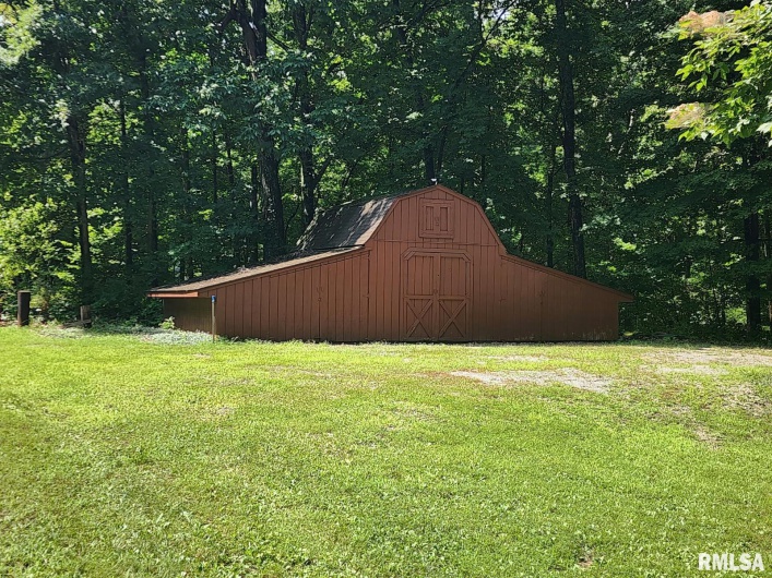 361 Cherokee Ridge Lane, Carbondale, Illinois 62901, 5 Bedrooms Bedrooms, 0 ,2 BathroomsBathrooms,Residential,For Sale,Cherokee Ridge,0,RMAEB456769