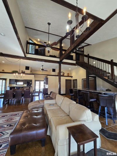361 Cherokee Ridge Lane, Carbondale, Illinois 62901, 5 Bedrooms Bedrooms, 0 ,2 BathroomsBathrooms,Residential,For Sale,Cherokee Ridge,0,RMAEB456769