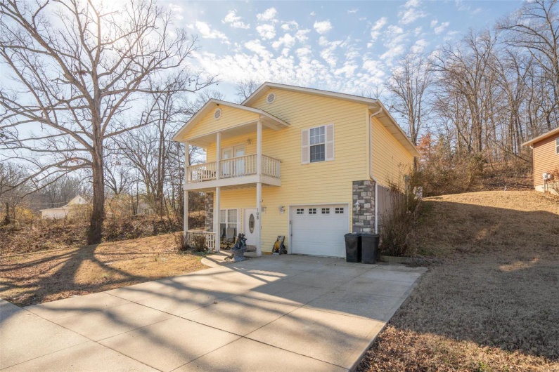 108 Mayson Lane, Poplar Bluff, Missouri 63901, 3 Bedrooms Bedrooms, 8 Rooms Rooms,1 BathroomBathrooms,Residential,For Sale,Mayson,MAR25008202