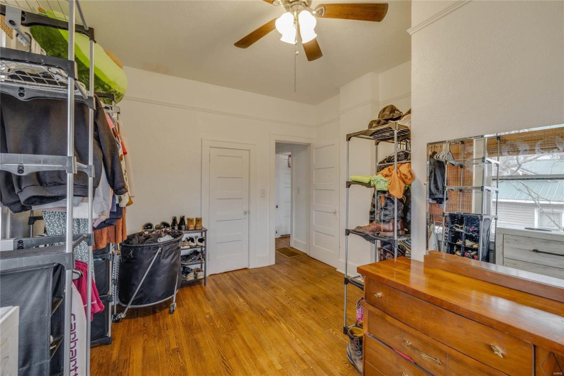 213 Walnut Street, Arcadia, Missouri 63621, 3 Bedrooms Bedrooms, 6 Rooms Rooms,1 BathroomBathrooms,Residential,For Sale,Walnut,MAR25008268
