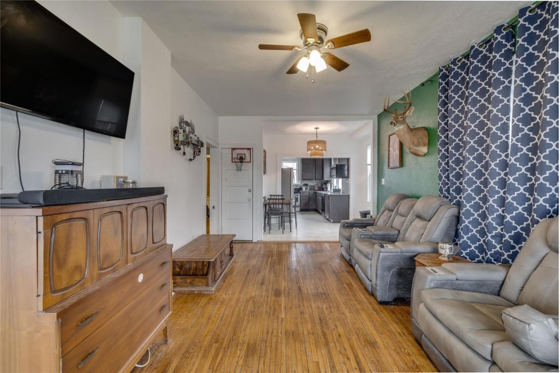213 Walnut Street, Arcadia, Missouri 63621, 3 Bedrooms Bedrooms, 6 Rooms Rooms,1 BathroomBathrooms,Residential,For Sale,Walnut,MAR25008268