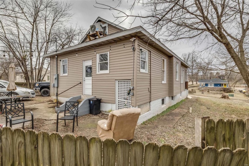 213 Walnut Street, Arcadia, Missouri 63621, 3 Bedrooms Bedrooms, 6 Rooms Rooms,1 BathroomBathrooms,Residential,For Sale,Walnut,MAR25008268