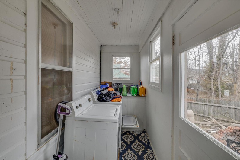 213 Walnut Street, Arcadia, Missouri 63621, 3 Bedrooms Bedrooms, 6 Rooms Rooms,1 BathroomBathrooms,Residential,For Sale,Walnut,MAR25008268