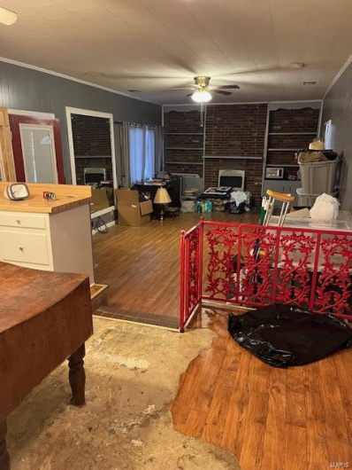 312 Missouri Street, Steele, Missouri 63877, 3 Bedrooms Bedrooms, 10 Rooms Rooms,2 BathroomsBathrooms,Residential,For Sale,Missouri,MAR25008687