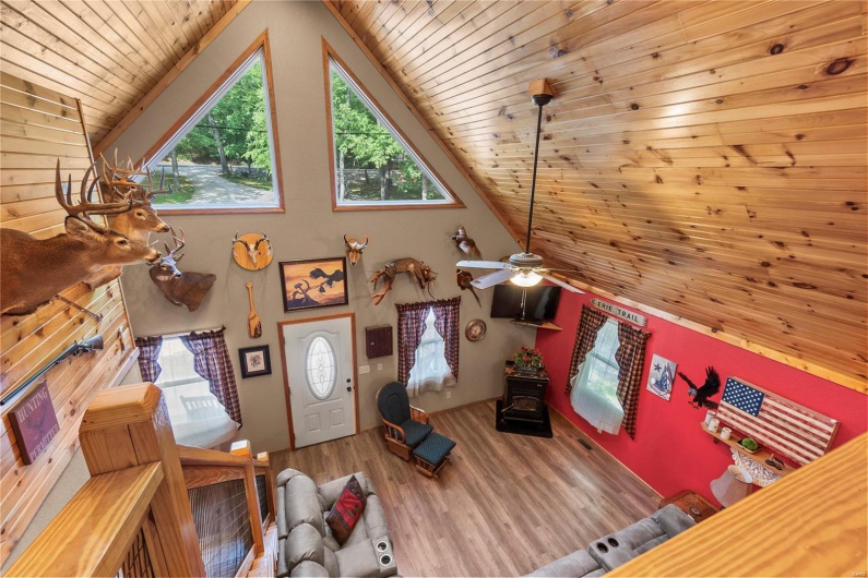 1053 Erie Trail Drive, Perryville, Missouri 63775, 3 Bedrooms Bedrooms, 7 Rooms Rooms,2 BathroomsBathrooms,Residential,For Sale,Erie Trail,MAR25008753