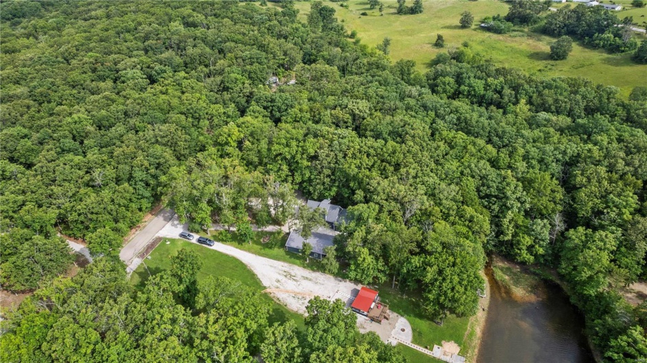 1053 Erie Trail Drive, Perryville, Missouri 63775, 3 Bedrooms Bedrooms, 7 Rooms Rooms,2 BathroomsBathrooms,Residential,For Sale,Erie Trail,MAR25008753