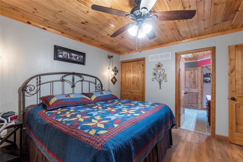 1053 Erie Trail Drive, Perryville, Missouri 63775, 3 Bedrooms Bedrooms, 7 Rooms Rooms,2 BathroomsBathrooms,Residential,For Sale,Erie Trail,MAR25008753