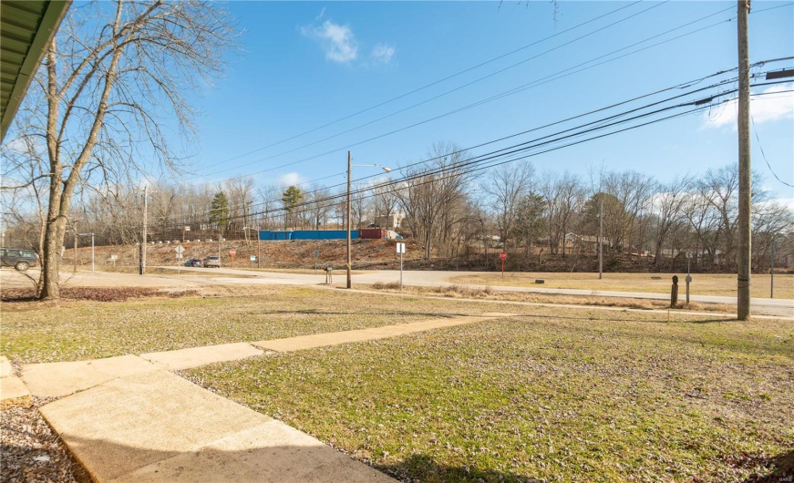 109 Business HH, Piedmont, Missouri 63957, 2 Bedrooms Bedrooms, 5 Rooms Rooms,1 BathroomBathrooms,Residential,For Sale,Business HH,MAR25008795
