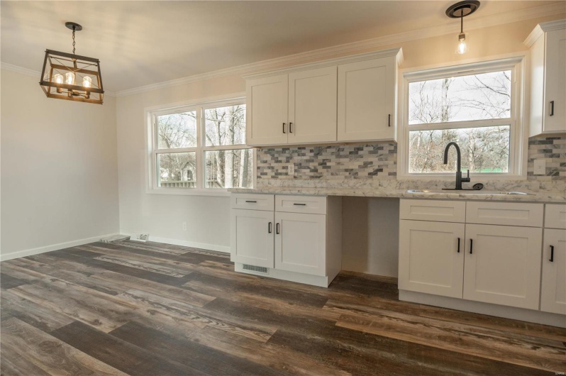 514 Missouri Street, Bloomfield, Missouri 63825, 2 Bedrooms Bedrooms, 6 Rooms Rooms,1 BathroomBathrooms,Residential,For Sale,Missouri,MAR25008830