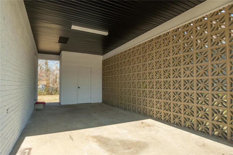 514 Missouri Street, Bloomfield, Missouri 63825, 2 Bedrooms Bedrooms, 6 Rooms Rooms,1 BathroomBathrooms,Residential,For Sale,Missouri,MAR25008830