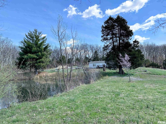 1925 MURPHY Road, Creal Springs, Illinois 62922, 4 Bedrooms Bedrooms, 0 ,2 BathroomsBathrooms,Residential,For Sale,MURPHY,0,RMAEB456793