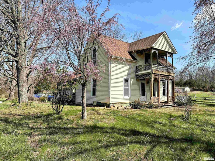 1925 MURPHY Road, Creal Springs, Illinois 62922, 4 Bedrooms Bedrooms, 0 ,2 BathroomsBathrooms,Residential,For Sale,MURPHY,0,RMAEB456793